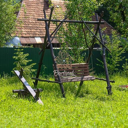 Котедж Газда Изки Екстериор снимка